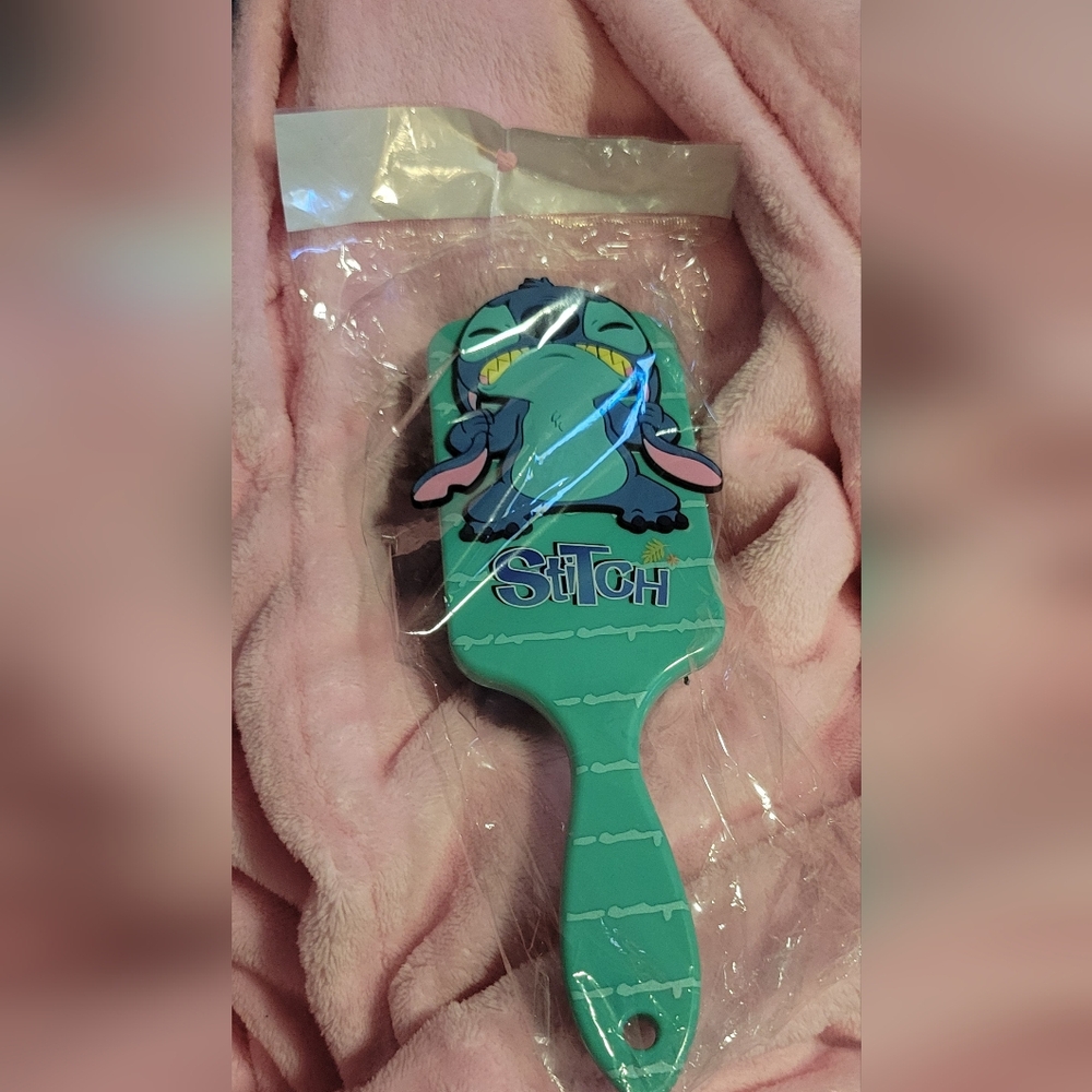 Hair Brush Disney Stitch paddle style blue turquiose teal NEW New in Package NIP
